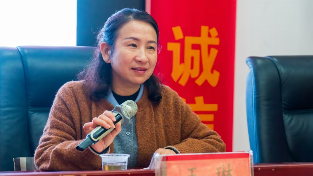 0DC92E6C7285486DC6D431819561DF58