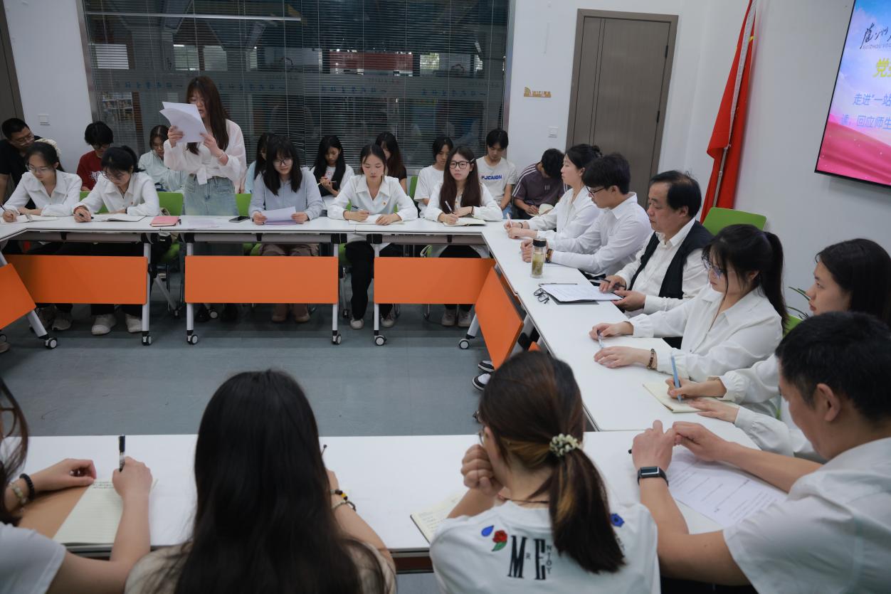 E95545B36614C057D71878EFE1AD0A34